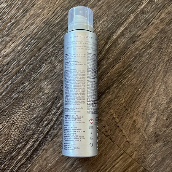Monat Glossy Shine Mist - Picture 2 of 2
